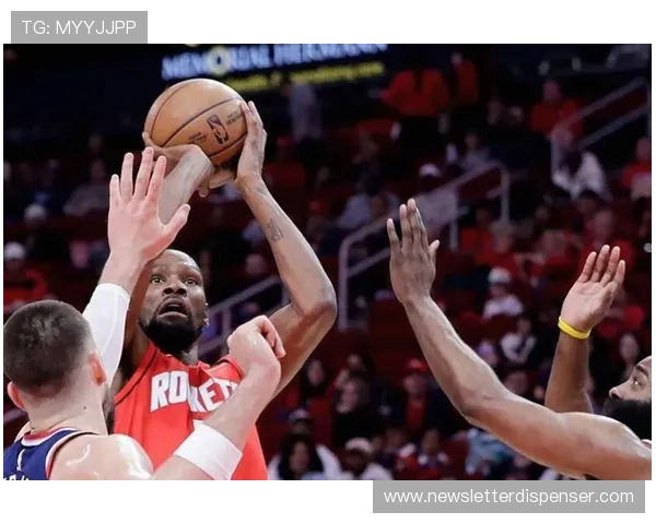 哈登突破拉开与杜兰特得分结构差异 提升火箭进攻效率