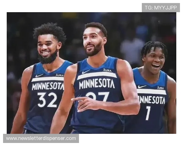 戈贝尔挡拆防守改变爵士节奏，反差中护筐效率领跑联盟