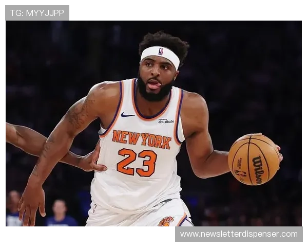 米切尔·罗宾逊通过篮下高效封盖提升防守端稳定性，明显优于以往赛季表现